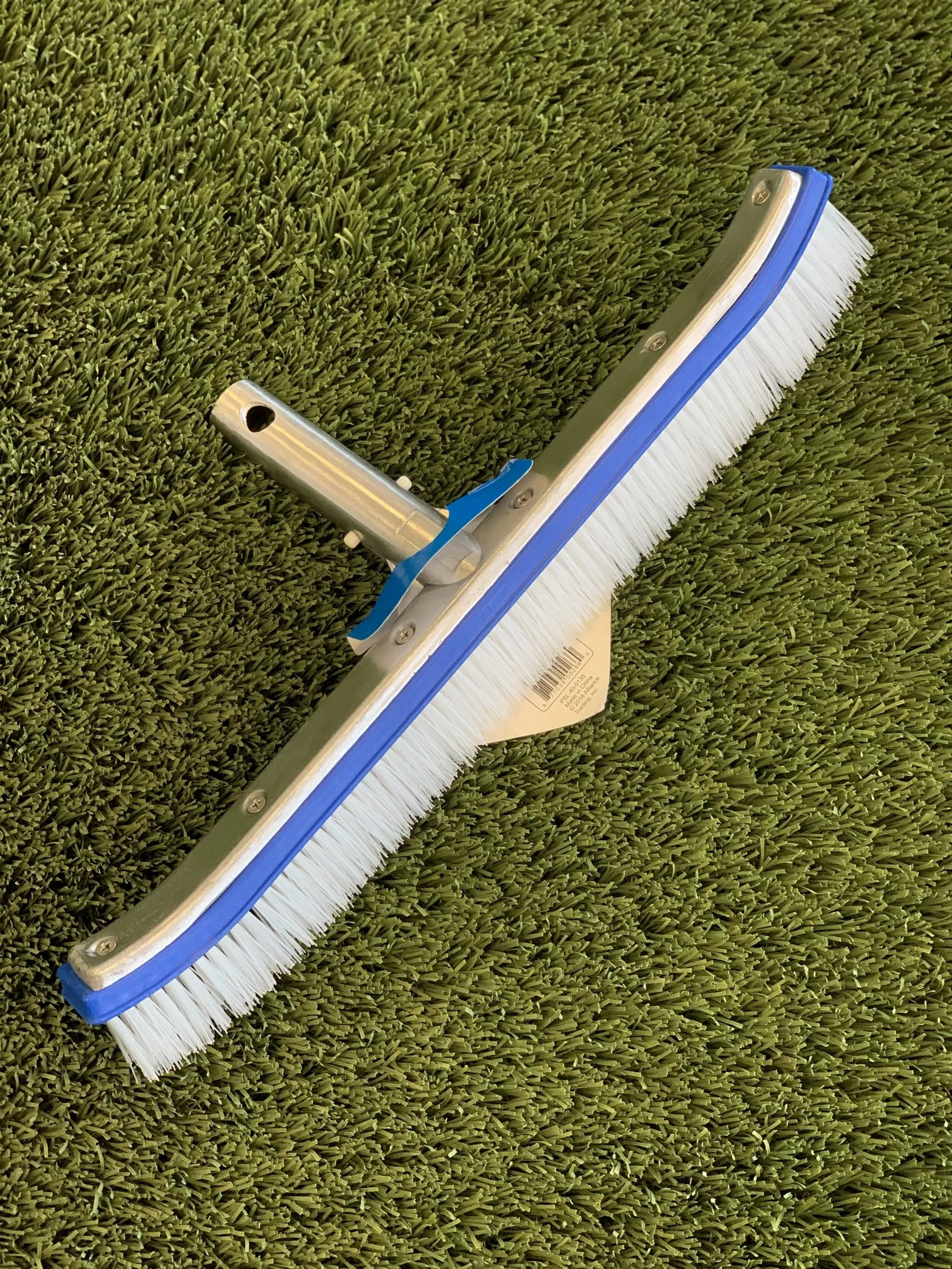 18″ Aluminum Wall Brush