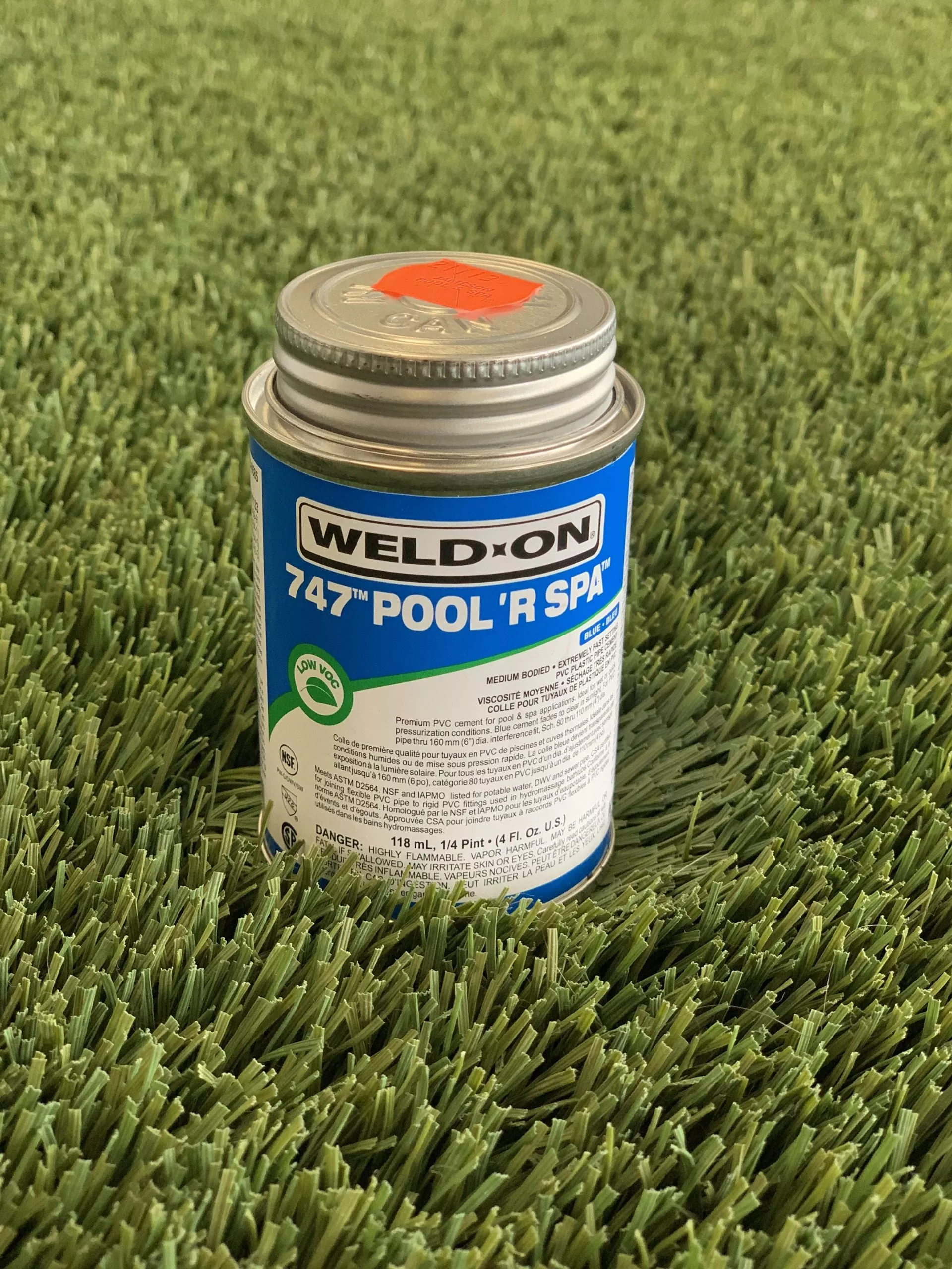 747 Royal Blue Glue 1/4 Pint