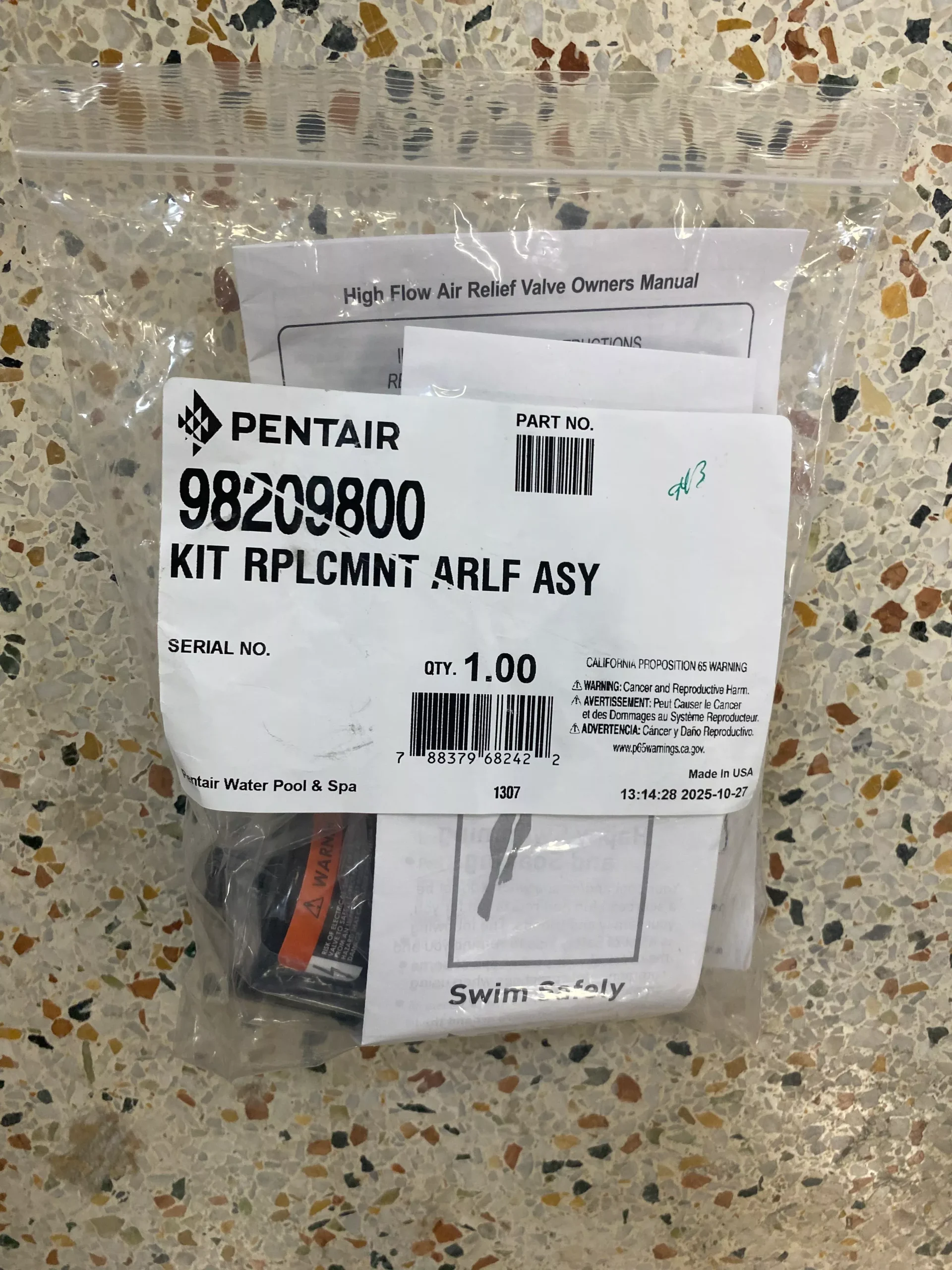 Filter Air Relief Valve Assembly with Pressure Gauge 98209800