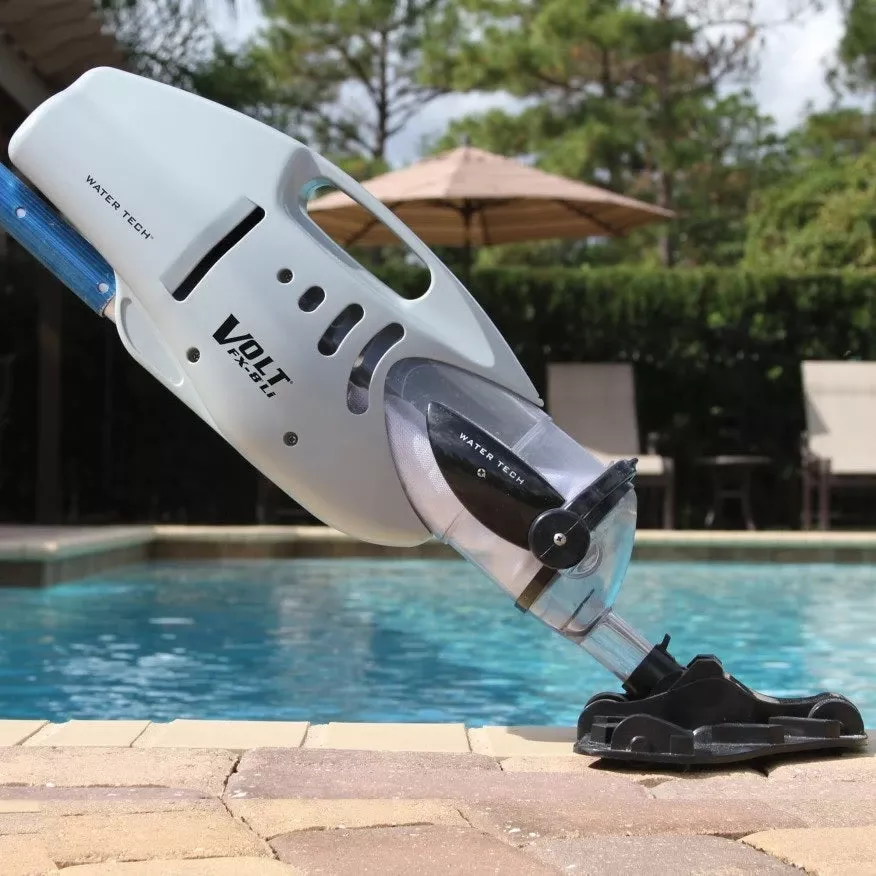 Water Tech Battery-Operated Volt FX-8 Pool & Spa Vacuum